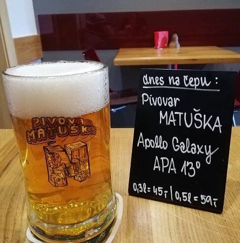 Q BURGER BAR, Jablonec nad Nisou - Restaurant Reviews, Photos & Phone Number - Tripadvisor
