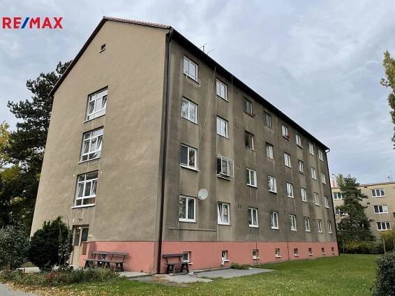 Pronájem Byt 1+1, Kordačova, Kladno