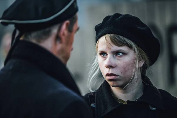 Seitsemäntoista - Z filmu - Milla Rumi