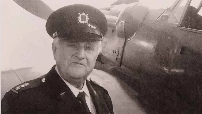 Odešla významná osobnost československého letectví: Zesnul Josef Pavlík