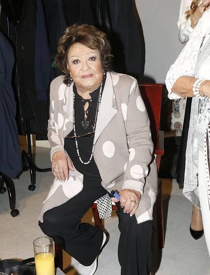 Jiřina Bohdalová má nemocné plíce. Blízký zdroj prozradil další podrobnosti - VIPshow