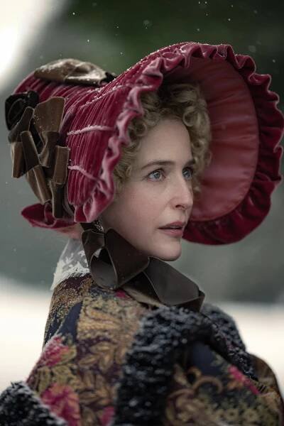 Bledé modré oko - Z filmu - Gillian Anderson