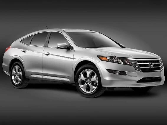 Honda Accord Crosstour automobily