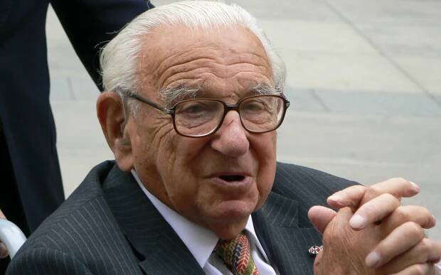 Galerie: Zemřel sir Nicholas Winton, zachránce českých dětí - Galerie - Echo24.cz