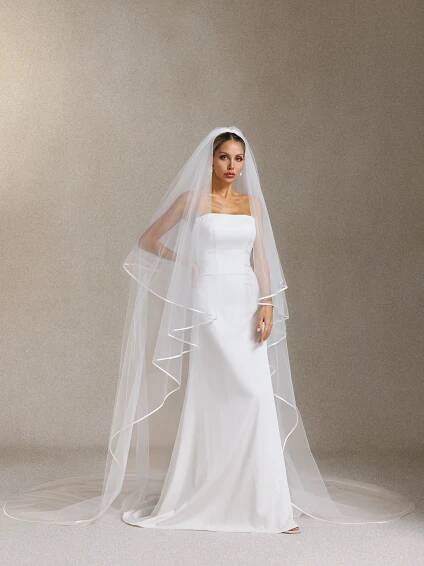Sling Trailing Maxi Veil