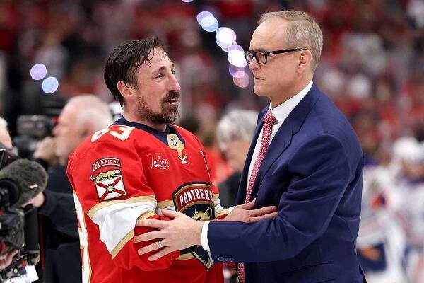 Kotalík o trhu NHL: Blümel dostává šanci, polepšil si i Vaněček