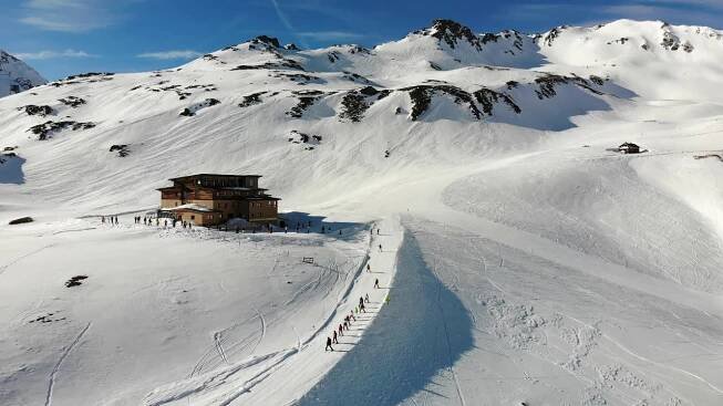 Heiligenblut am Grossglockner 4k Aerials