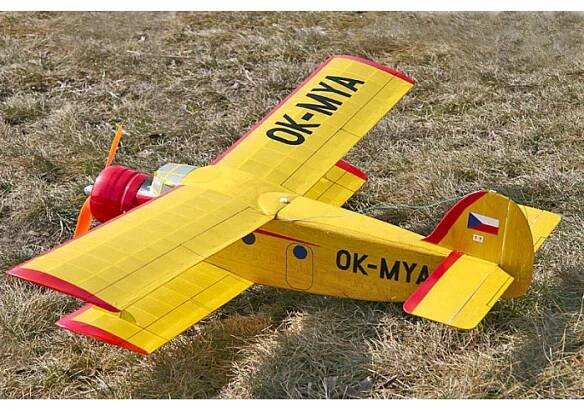 Antonov An-2 (080)