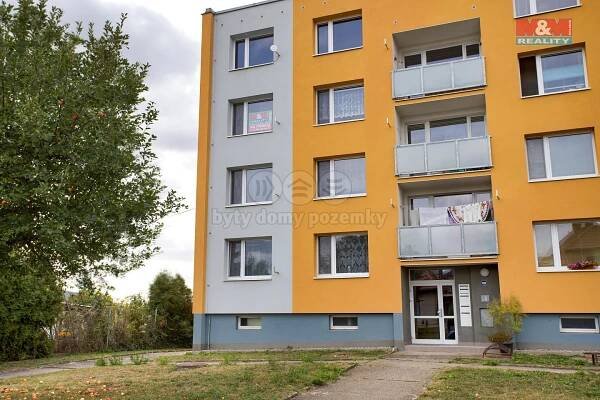 Kosmonautů, Libochovice, okres Litoměřice