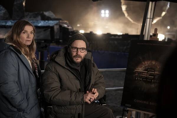 Franšíza - Scéna 110: Křest ohněm - Z filmu - Jessica Hynes, Daniel Brühl