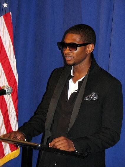 Usher (musician) - Wikipedia