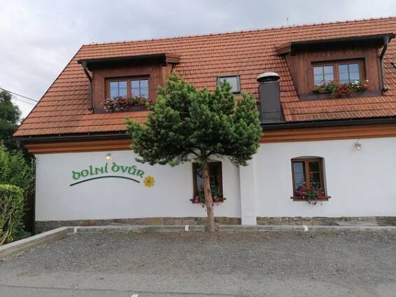 Restaurace Dolní Dvůr foto 3