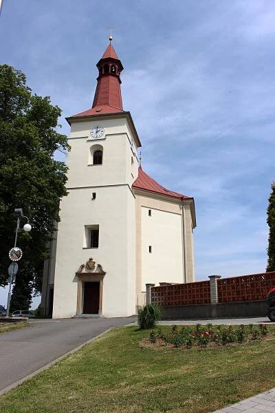 Krajskou Vesnicí roku je Bělotín. Dobrochov, Tištín a Vrchoslavice mají stuhy