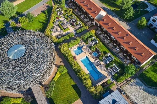 Resort Čapí hnízdo Olbramovice - propojení zážitků a zábavy