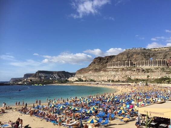 PLÁŽ AMADORES - GRAN CANARIA