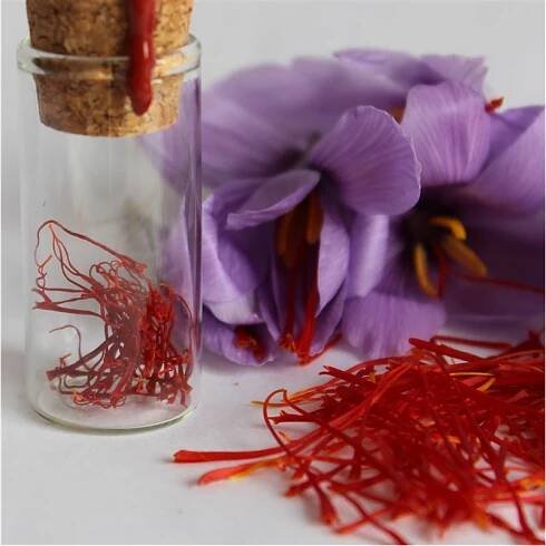 Safran en pistils, Plantes aromatiques médicinales séchées (infusion, condiment …)