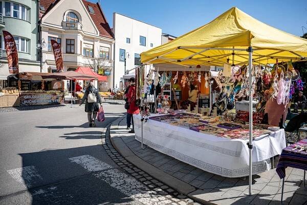 Masarykovo náměstí v Rožnově ožilo tradičním Josefským jarmarkem