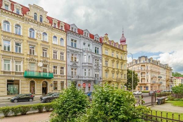 Prodej mezonetového bytu 4+1, 106 m², Karlovy Vary, ul. Vítězná - Vladimír Růžička - realitní makléř pro Karlovy Vary, Sokolov