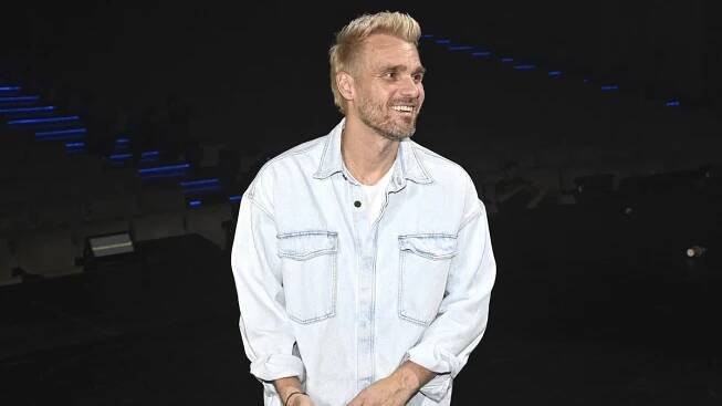 Leoš Mareš dojal fanoušky: V Las Vegas si nechal své tři děti vytetovat na ruku, novou kérkou se hned pochlubil