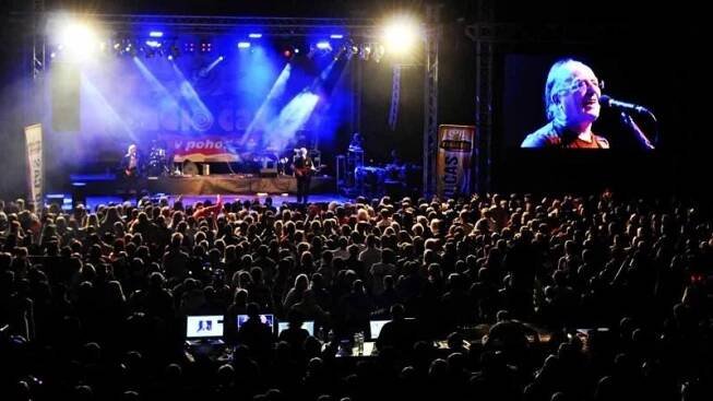 Šestnáctiletá Janáková prohnala muže
