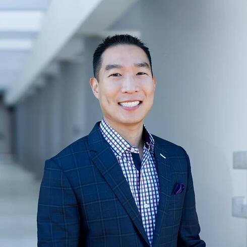 Leadership: Modern Business Insurance Company & Benefits Brokerage - Newfront