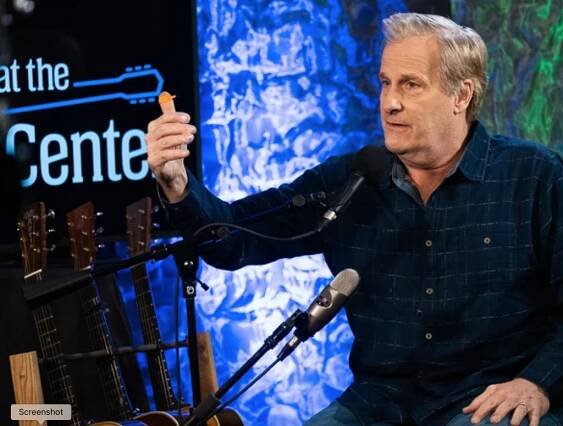 Jeff Daniels talks songwriting and songs at the Center - Jeff Daniels