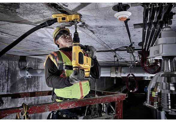 DEWALT D25481K SDS max-kombinované kladivo 1050 W