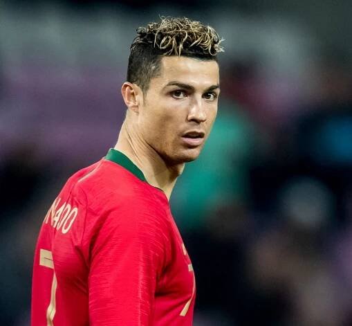 Top 35 Cristiano Ronaldo’s Hairstyles Through the Years