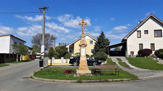Fotografie - Kříž, Chylická, Ostrožská Nová Ves, - 29.04.2022