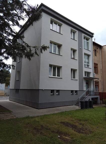 Zateplení a fasáda obytného domu v Duchcově | HAVI s.r.o.