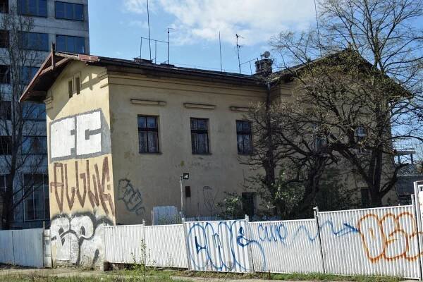 Praha-Libeň dolní nádraží | Databáze domů s historií