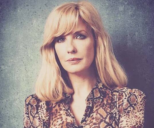 Kelly Reilly Biography - Facts, Childhood, Family Life & Achievements
