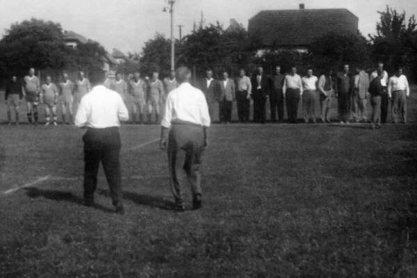100let.sokolcholupice.cz | TJ Sokol Cholupice oslavil v roce 2024 sté výročí založení klubu.