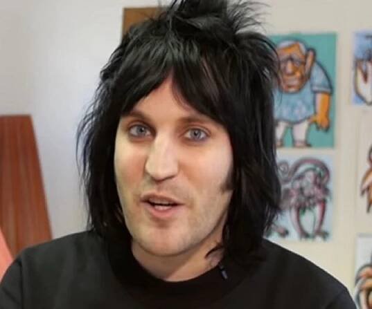Noel Fielding Biography - Facts, Childhood, Family Life & Achievements of English Comedian