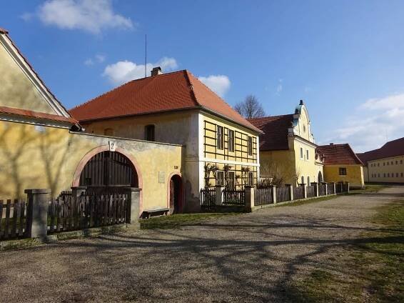 Národopisné muzeum Slánska v Třebízi