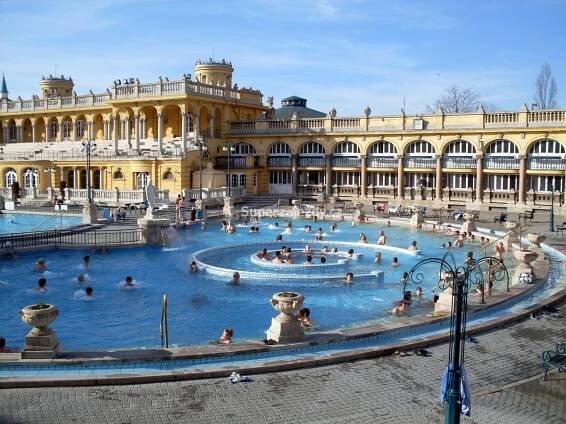 BUDAPEŠŤ - PERLA DUNAJE - Maďarsko - Poznávací zájezdy | Superzajezdy.cz