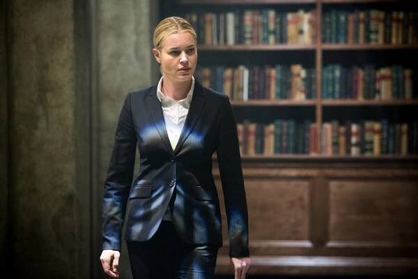 Knihovníci - A koruna krále Artuše - Z filmu - Rebecca Romijn