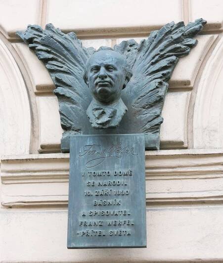Category:Plaques in New Town (Prague) - Wikimedia Commons