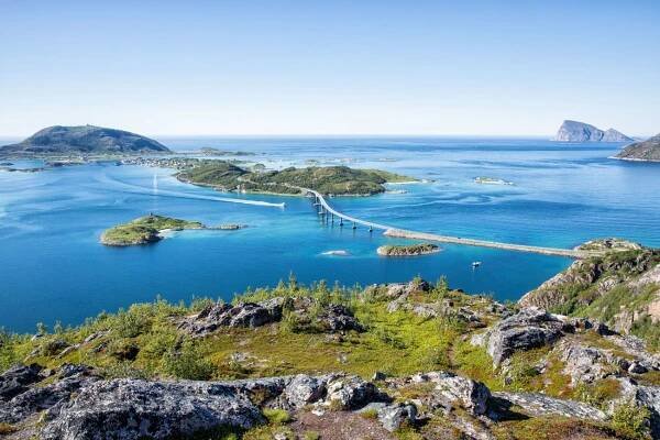 Ørnfløya, A Short but Sweet Hike in Sommarøy, Norway