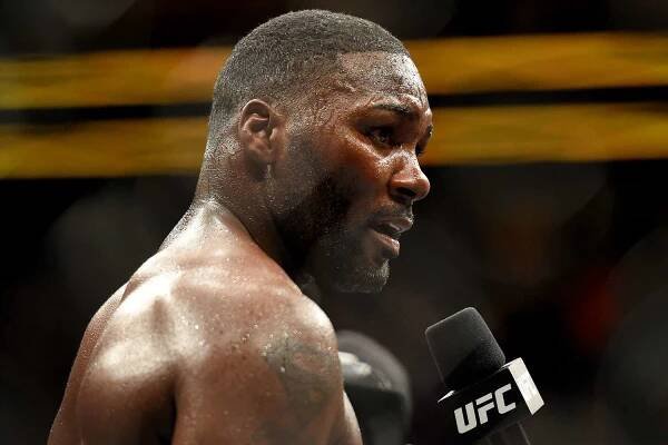 MMA Star Anthony 'Rumble' Johnson Dead After Complications from Cancer and Rare Autoimmune Disease