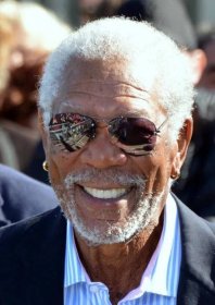Fotogaléria - Prečo nosí Morgan Freeman stále rovnaké náušnice? Z dôvodu  vás možno zamrazí, on v tom vidí symboliku | interez.sk