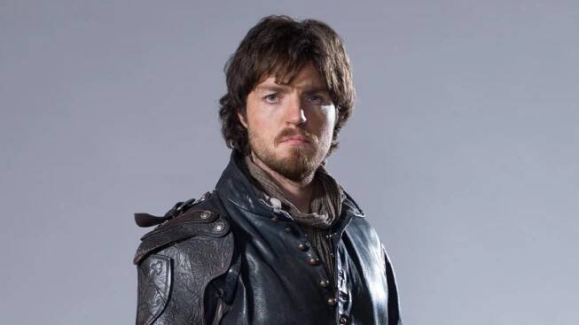Tom Burke | Novinky, zajímavosti a tipy ze světa seriálů a filmů | Edna.cz