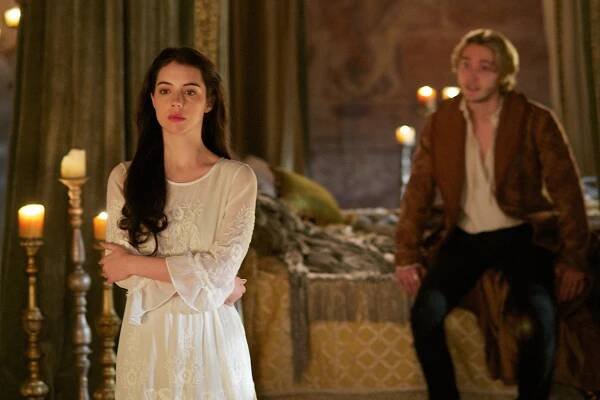 Království - Zákaz - Z filmu - Adelaide Kane