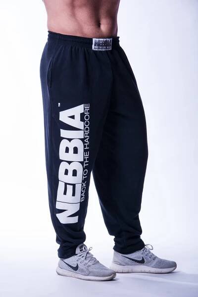 Nebbia Beast Mode On ikonické tepláky 186 černá