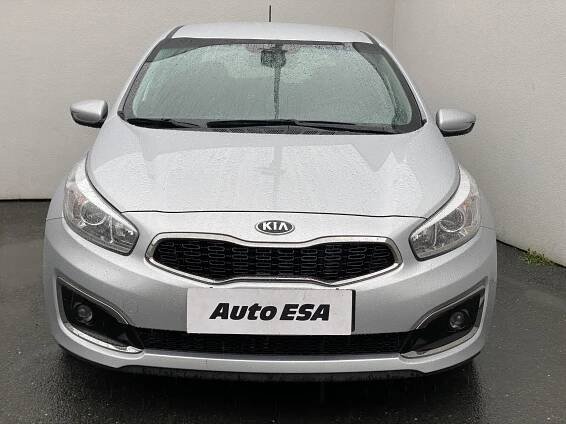 Kia Ceed 1.6 CRDi, Exclusive, navi