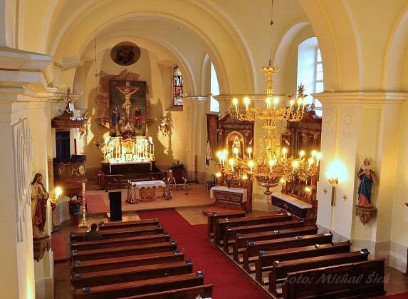 kostel sv. Jiří ve Velkých Opatovicích