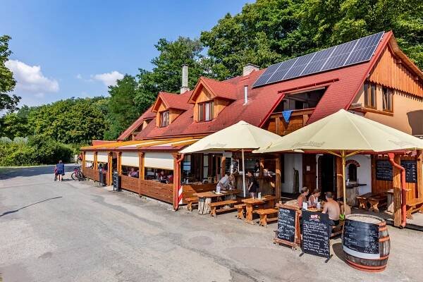 Restaurace, pizzerie a catering na Vranovské přehradě - Restaurace U Vodnáře | Restaurace & Pizzerie