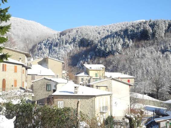 Rifugio Casanova nel Casentino, 48 posti letto per escursionisti e famiglie