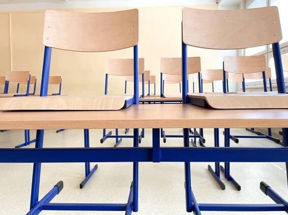Gymnáziu Karla Čapka, Dobříš - skolnilavice.cz