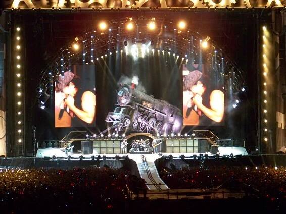 Soubor:Madrid-acdc 20.JPG – Wikipedie
